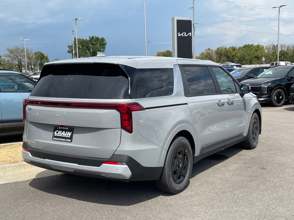 2027 Kia Carnival LXS
