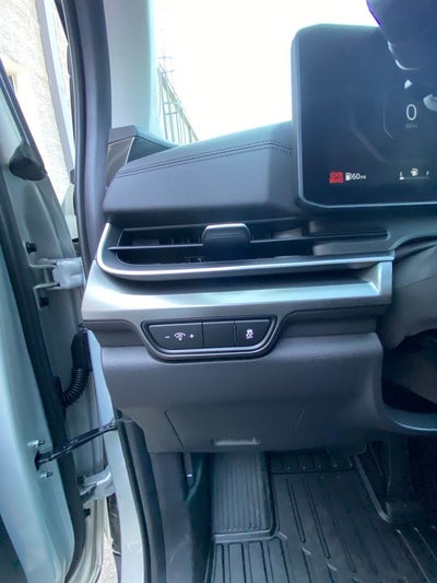 2027 Kia Carnival SX