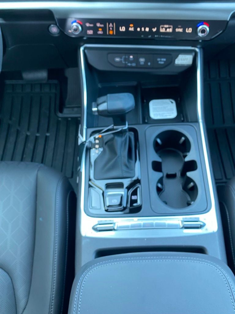 2027 Kia Carnival SX