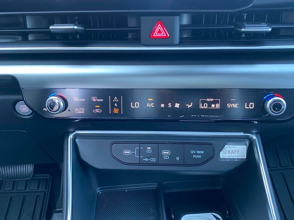 2027 Kia Carnival SX