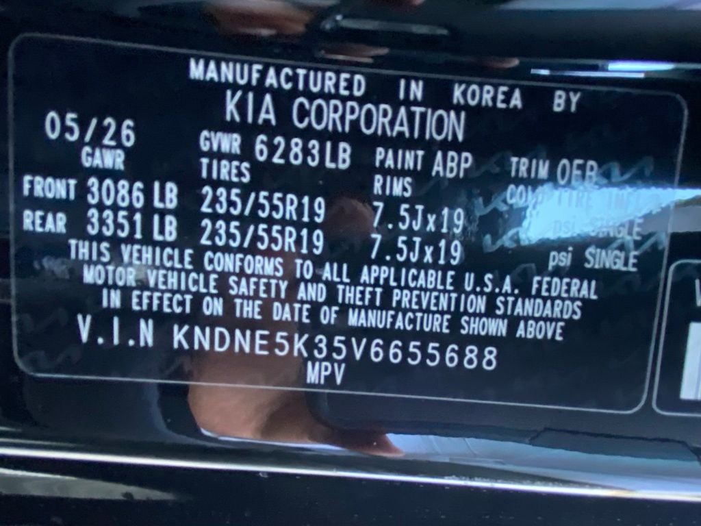 2027 Kia Carnival SX