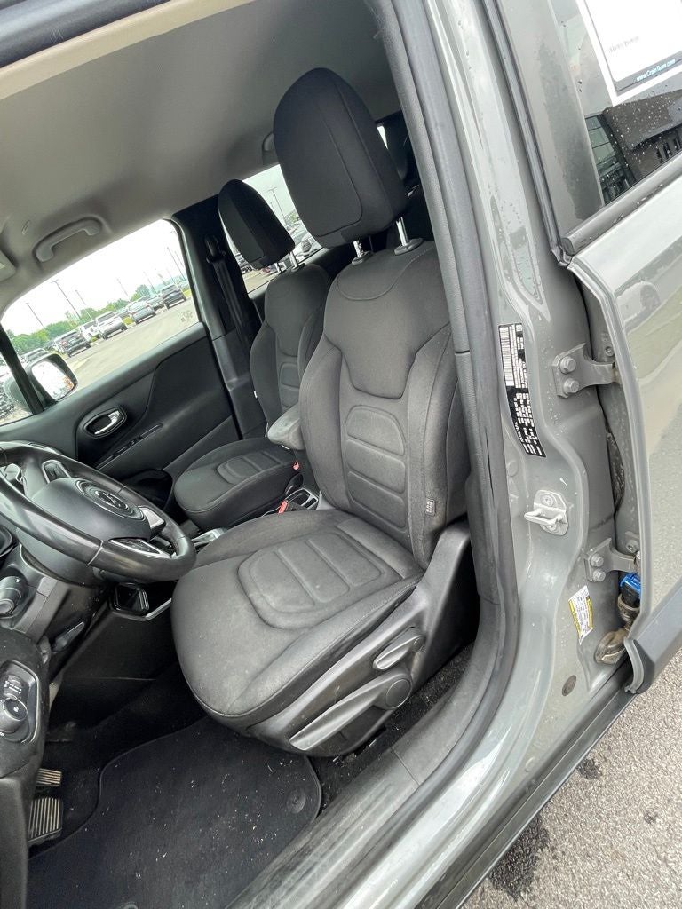 2021 Jeep Renegade Latitude ONE OWNER / CLEAN CARFAX