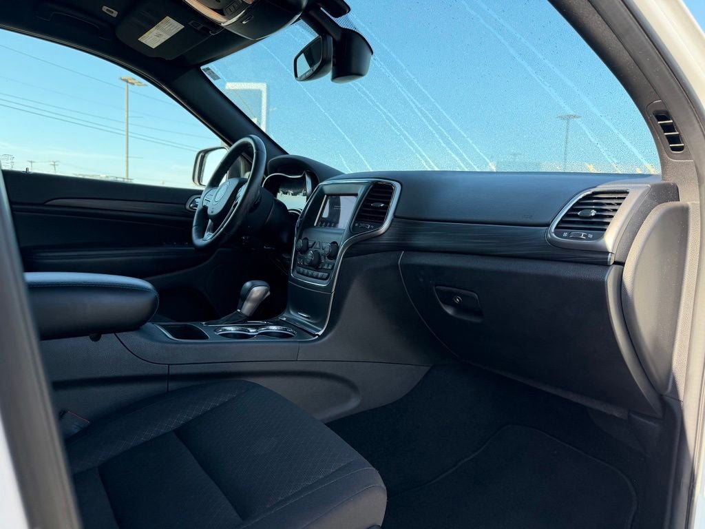 2019 Jeep Grand Cherokee Laredo