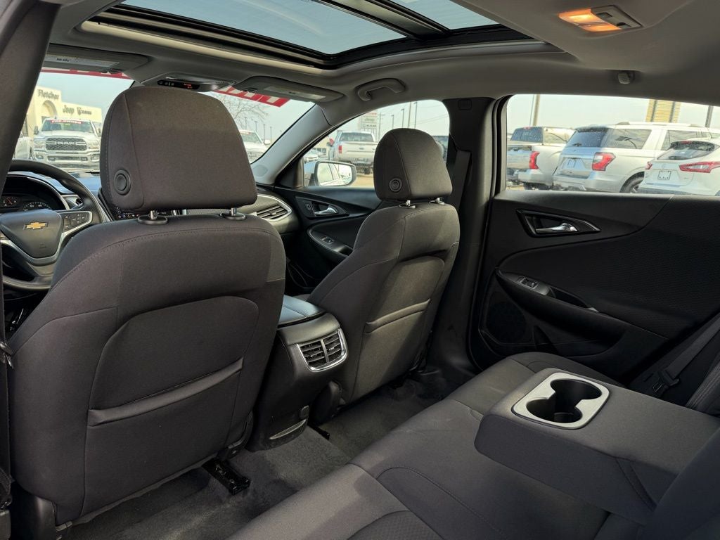 2022 Chevrolet Malibu LT