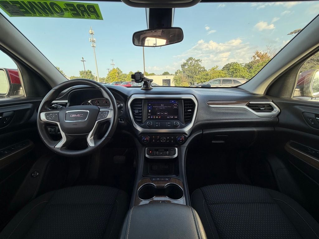 2022 GMC Acadia SLE
