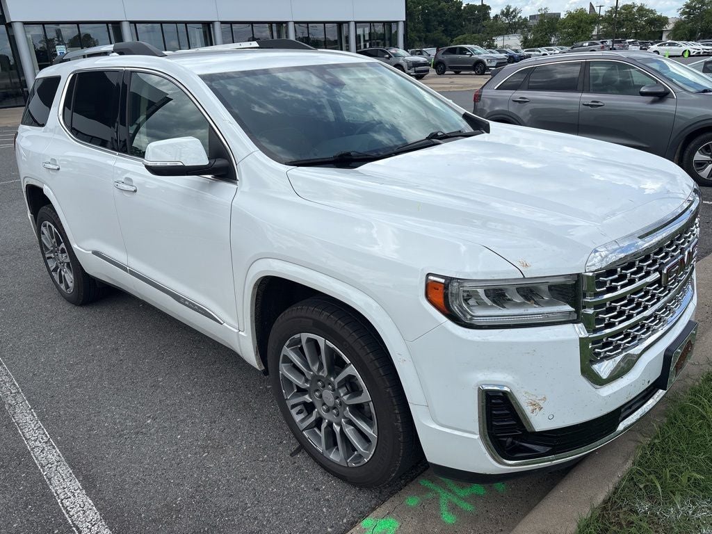 2023 GMC Acadia Denali