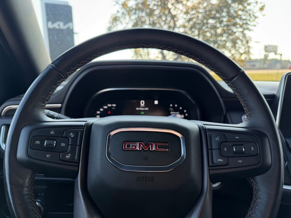 2022 GMC Yukon AT4