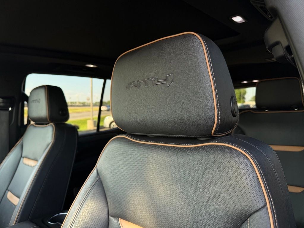 2022 GMC Yukon AT4