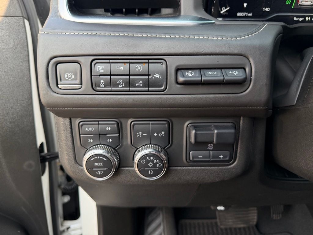 2023 GMC Yukon Denali Ultimate