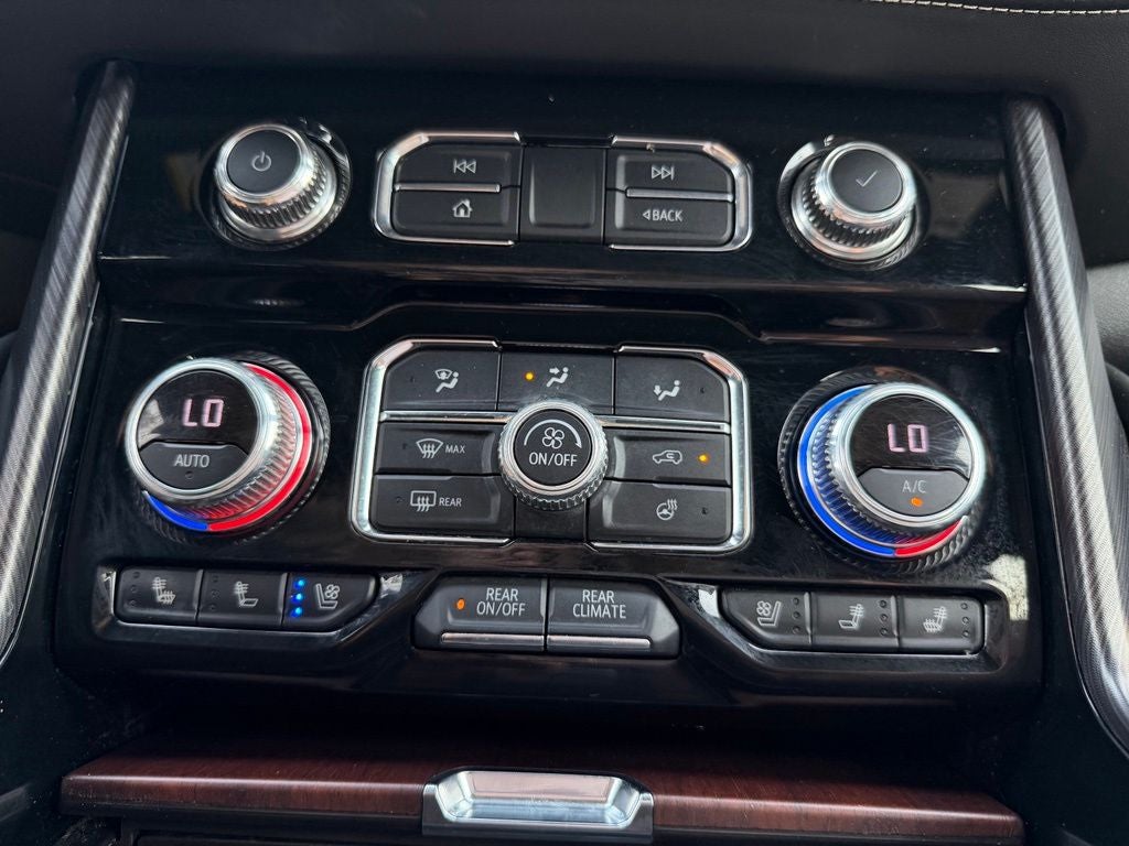 2023 GMC Yukon Denali Ultimate