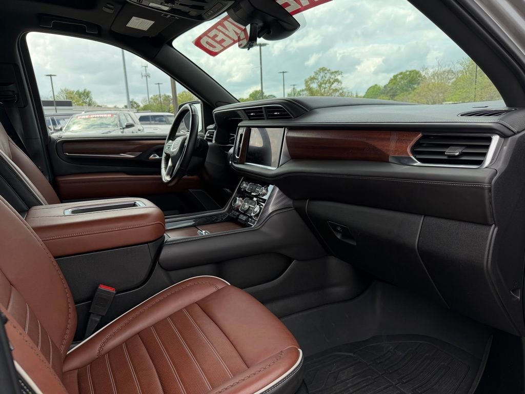 2023 GMC Yukon Denali Ultimate