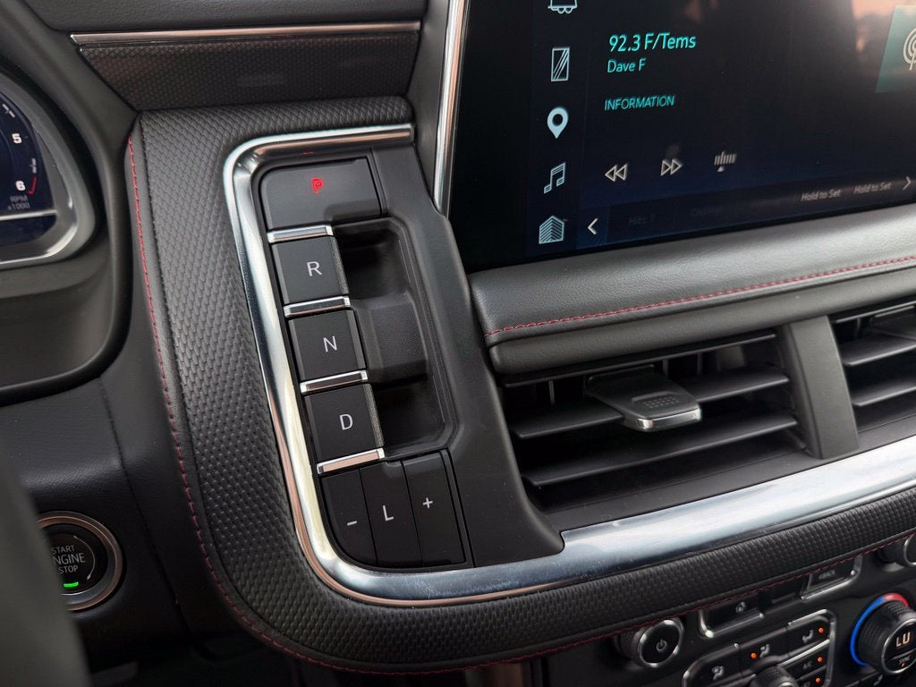 2023 Chevrolet Suburban RST
