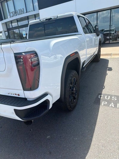 2024 GMC Sierra 2500HD AT4
