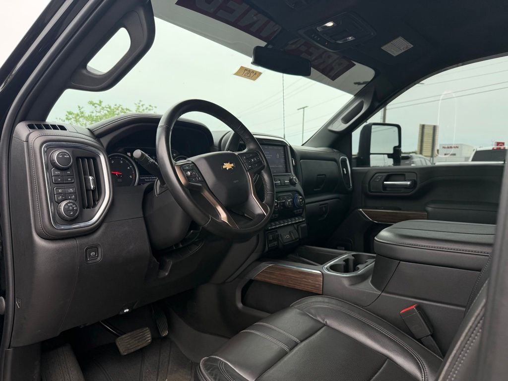 2023 Chevrolet Silverado 3500HD High Country