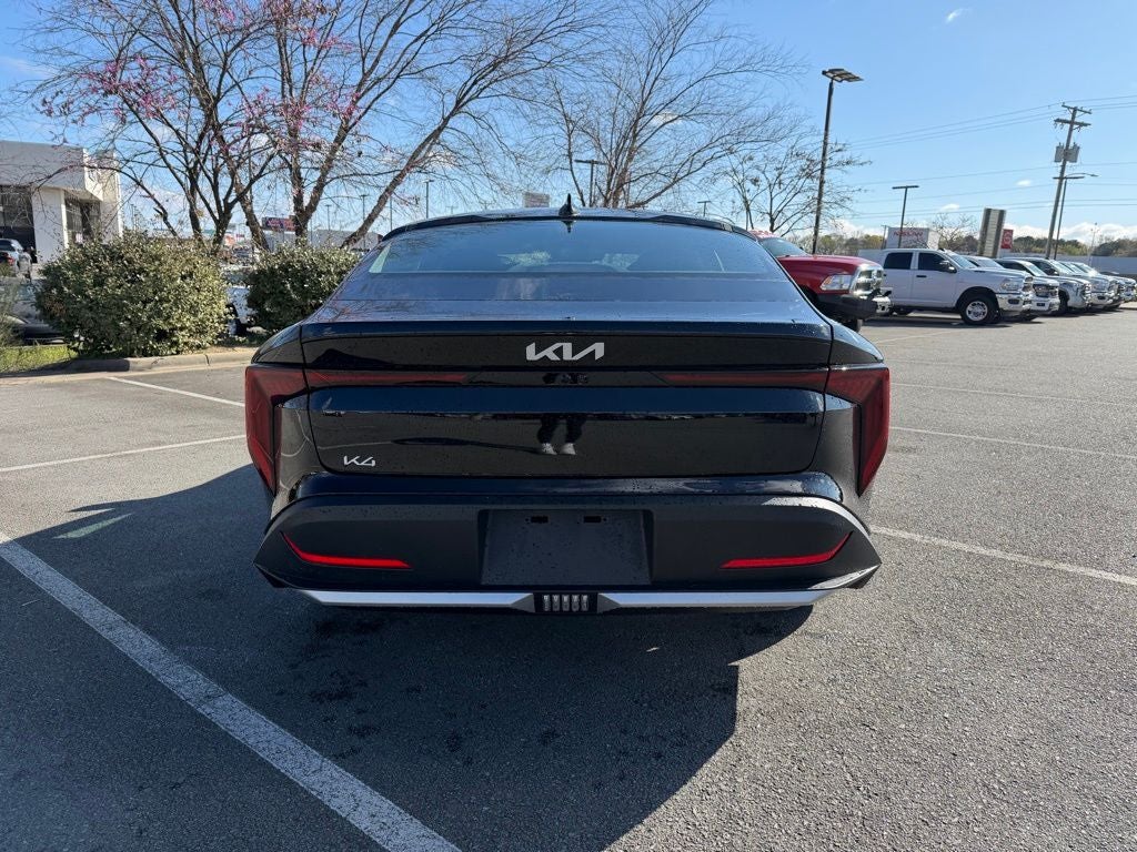 2026 Kia K4 LXS