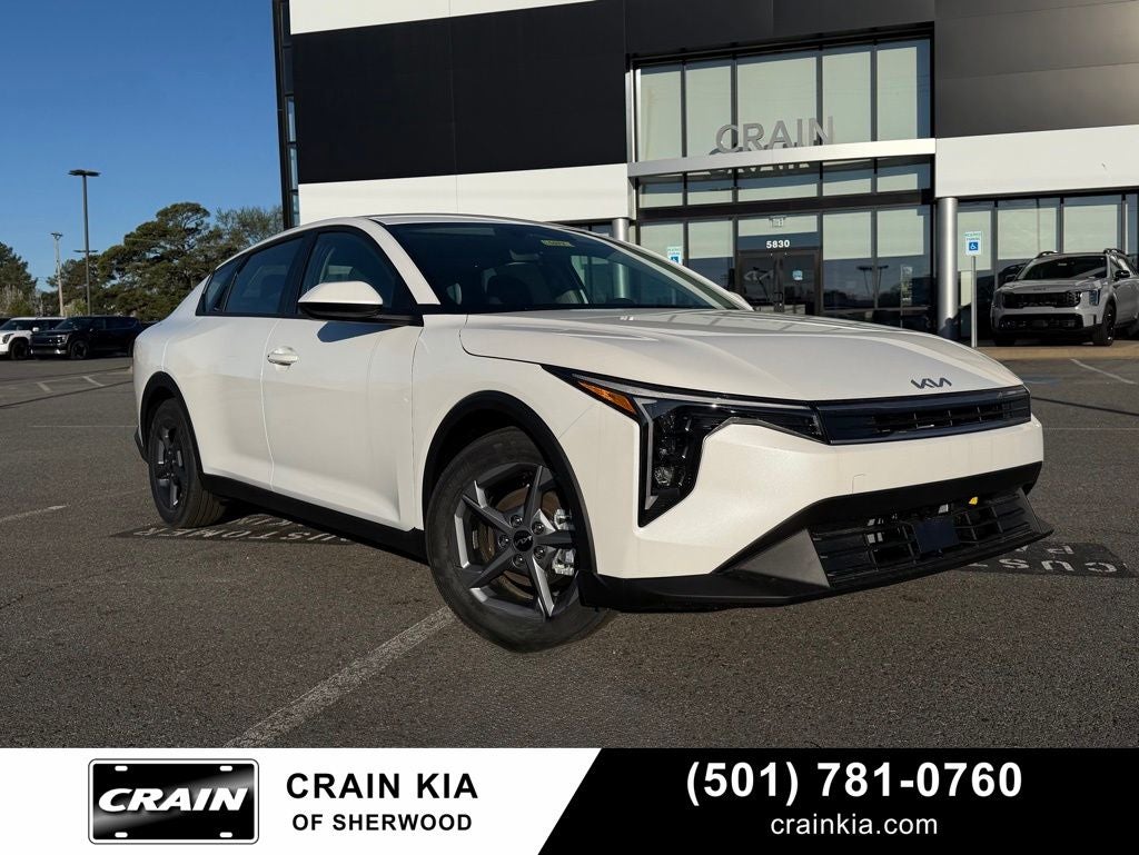 2026 Kia K4 LXS