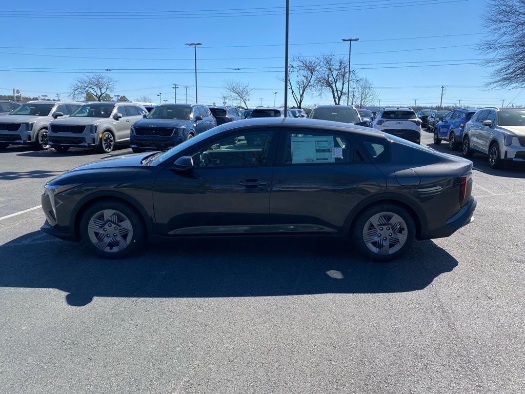 2026 Kia K4 LX