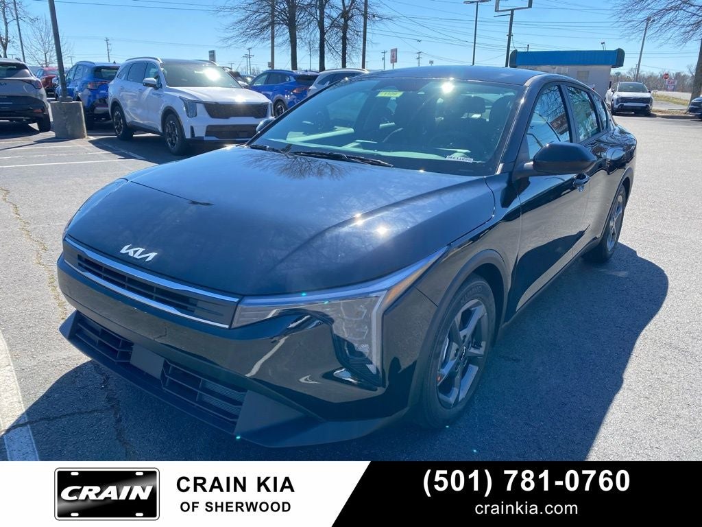 2026 Kia K4 LXS
