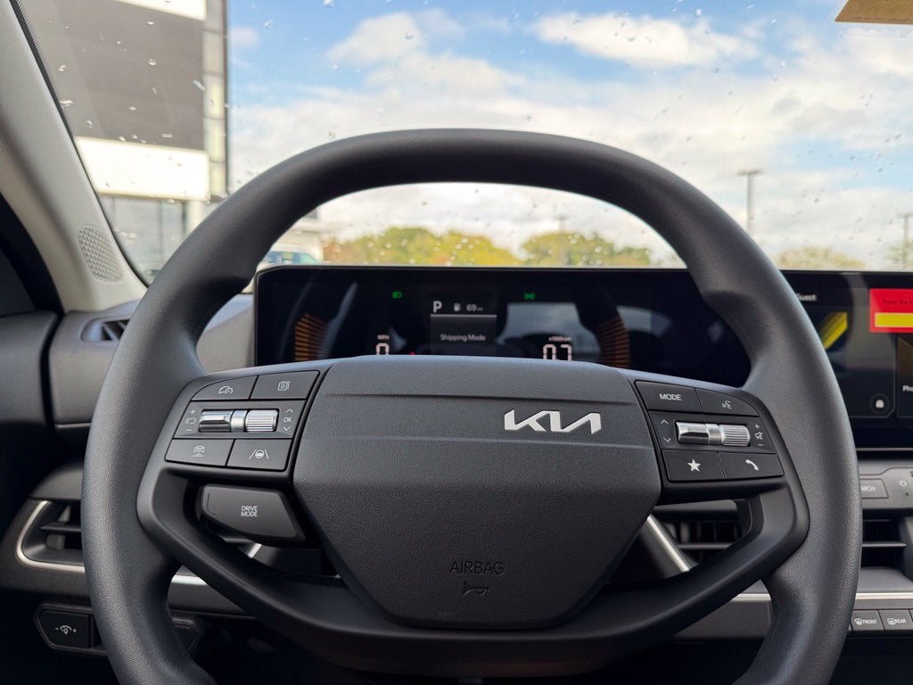 2027 Kia K4 LXS