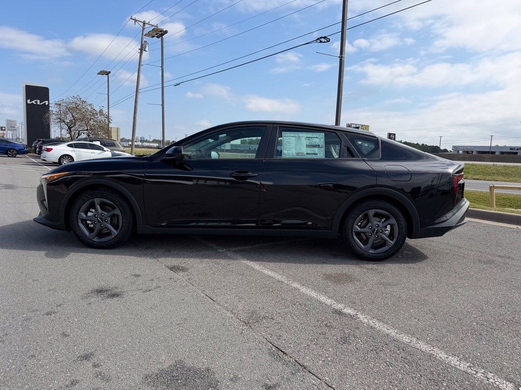 2027 Kia K4 LXS