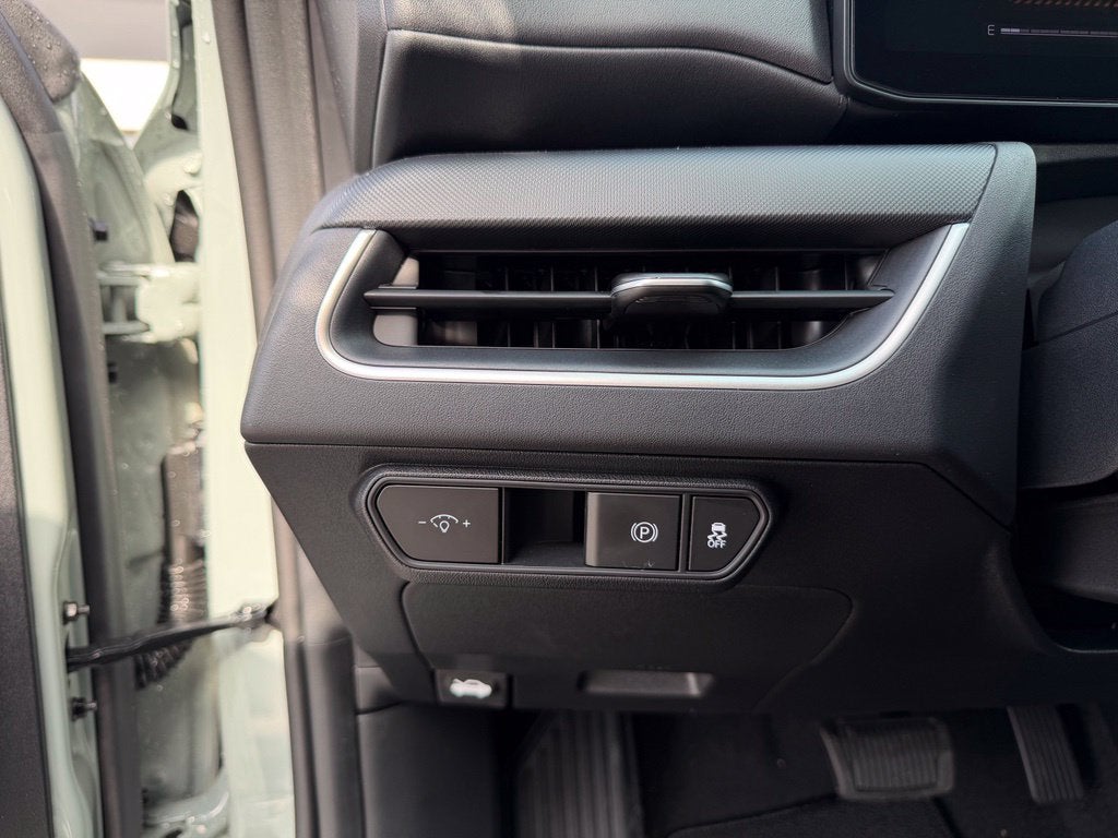 2027 Kia K4 LXS