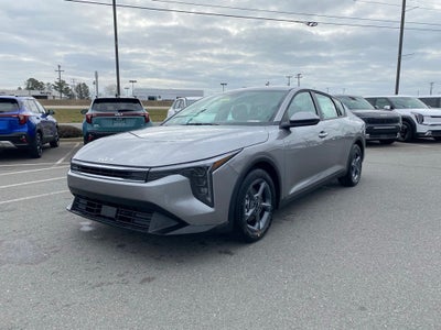2026 Kia K4 LXS