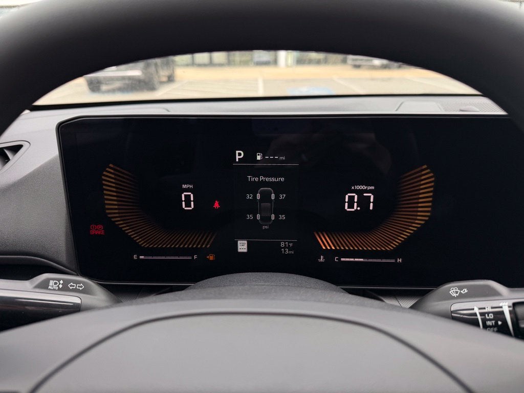 2027 Kia K4 LXS