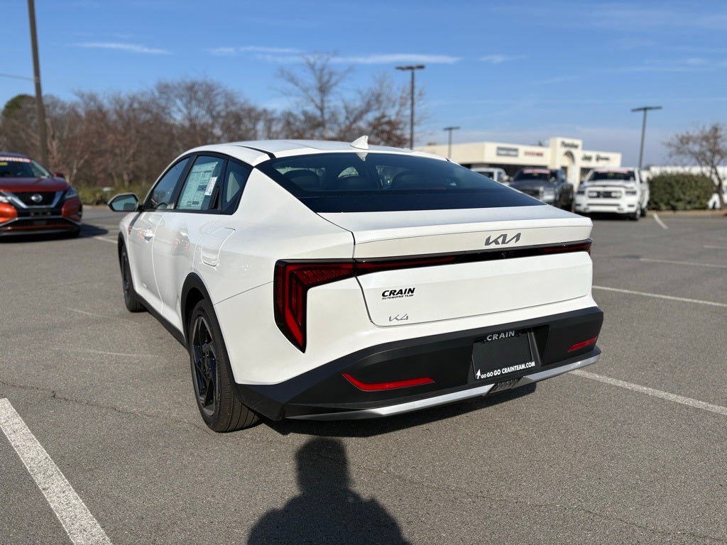 2026 Kia K4 EX