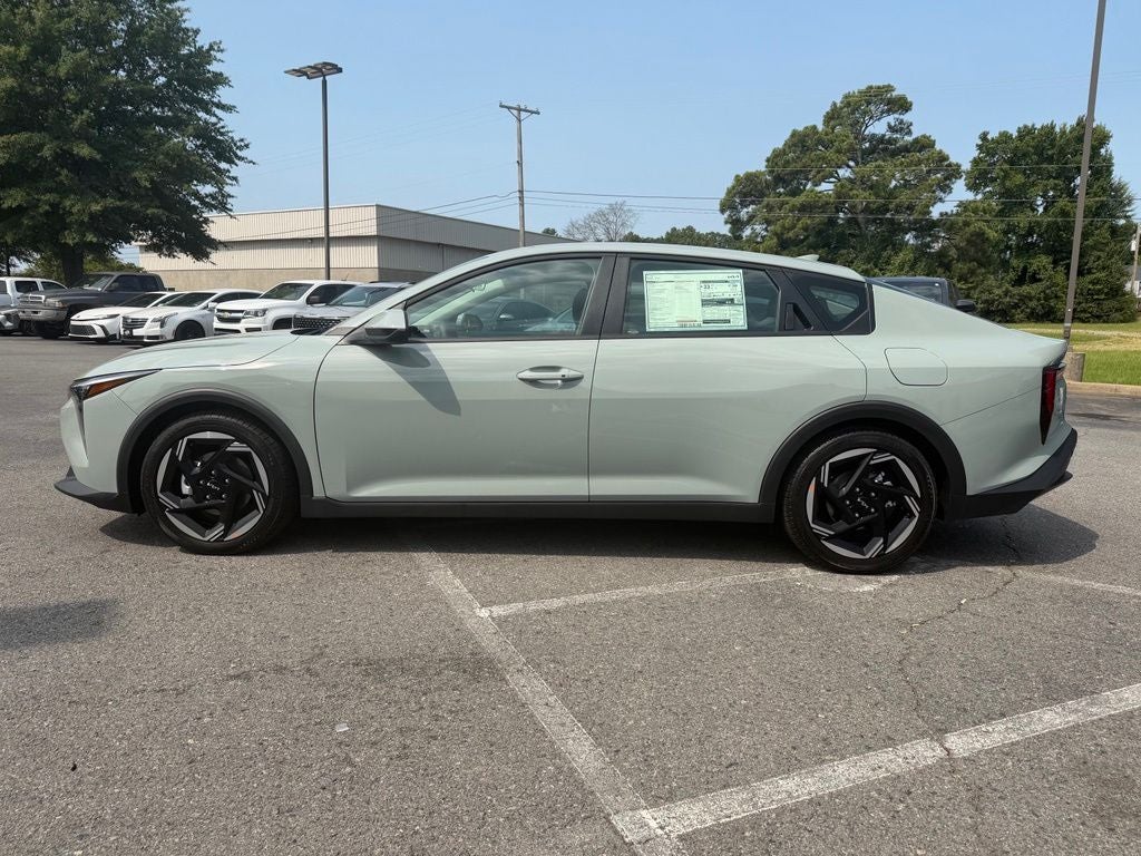 2026 Kia K4 EX