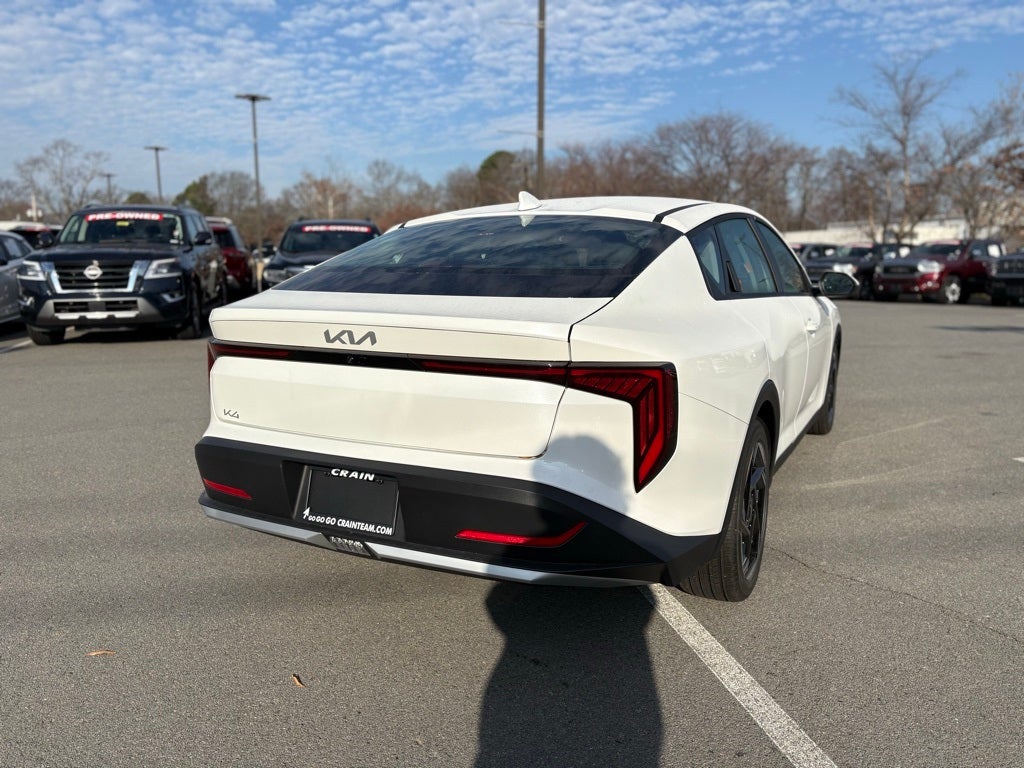 2026 Kia K4 EX