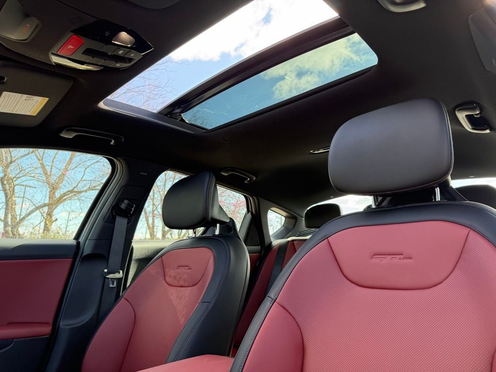 2026 Kia K4 GT-Line