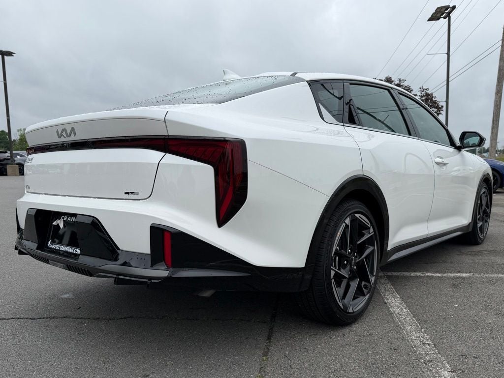 2025 Kia K4 GT-Line