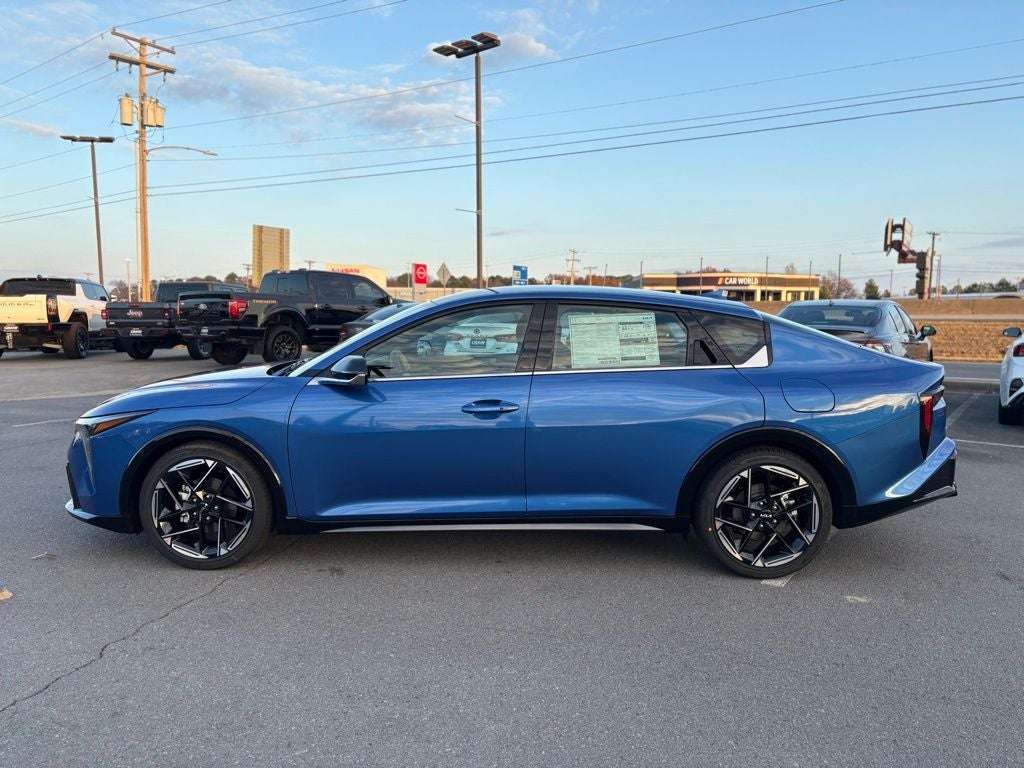 2025 Kia K4 GT-Line