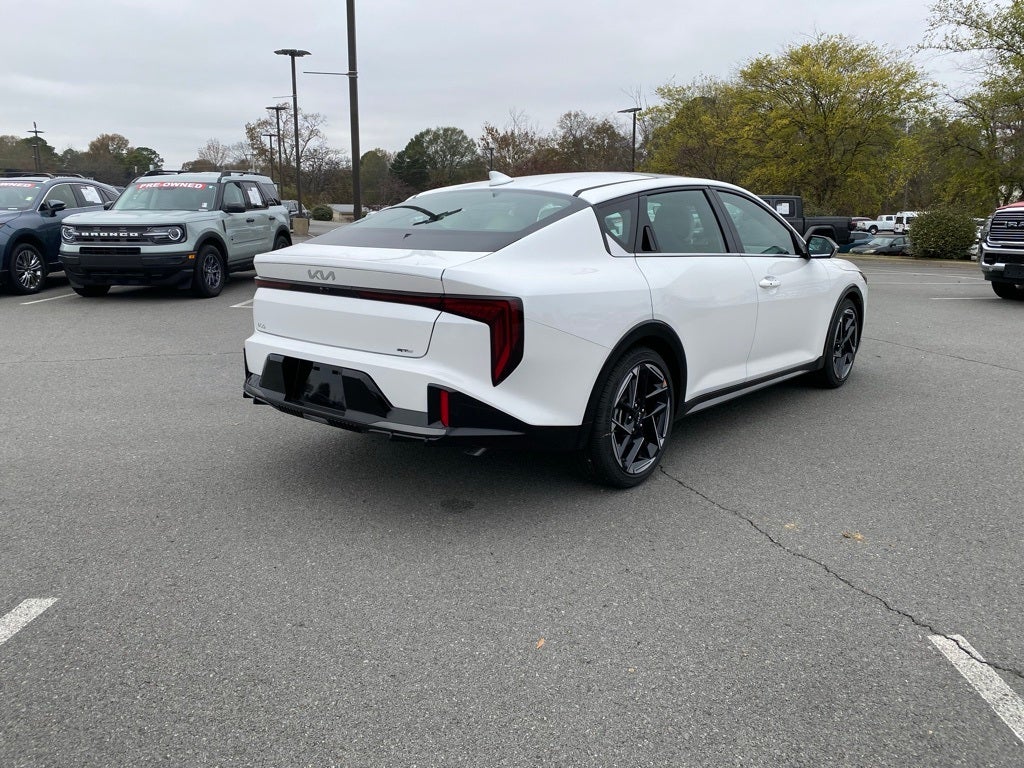 2025 Kia K4 GT-Line