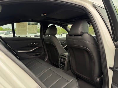 2025 BMW 3 Series 330i