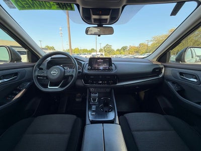 2023 Nissan Rogue SV *Clean Carfax, One-Owner