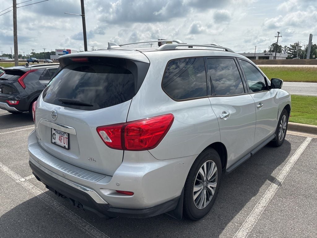 2020 Nissan Pathfinder SL