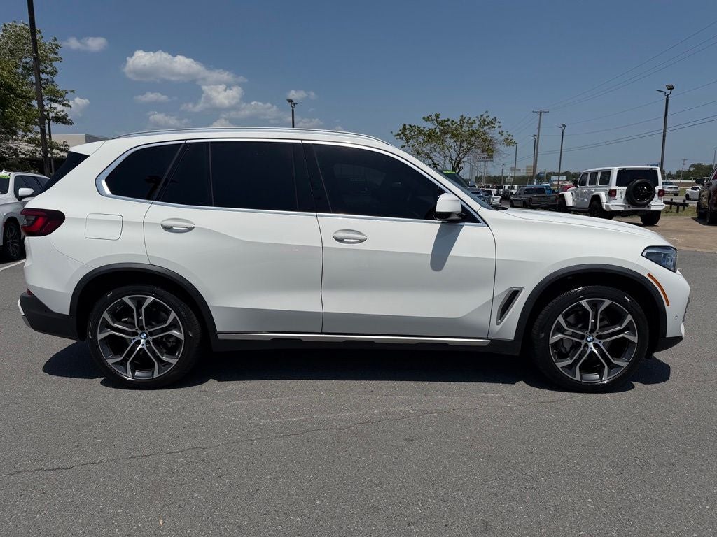 2023 BMW X5 sDrive40i