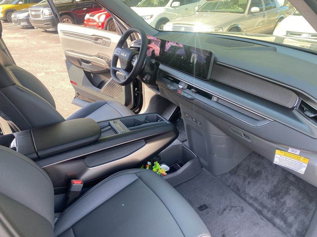 2026 Kia EV9 Light Long Range