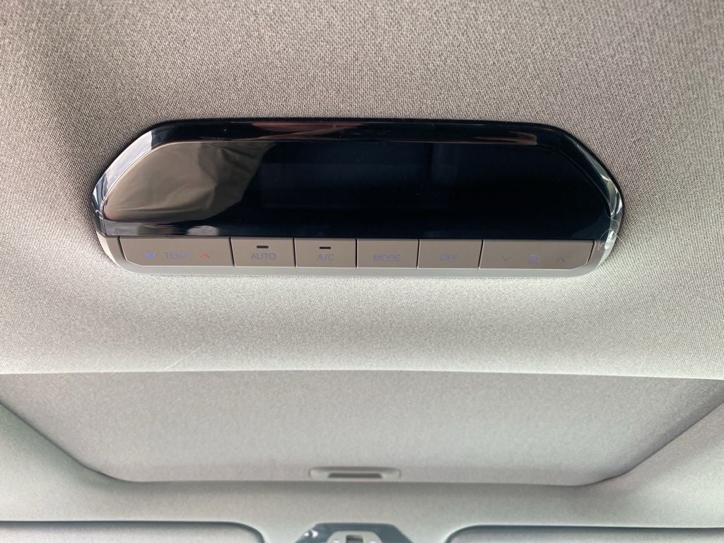 2026 Kia EV9 Light Long Range