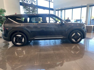 2026 Kia EV9 Light Long Range