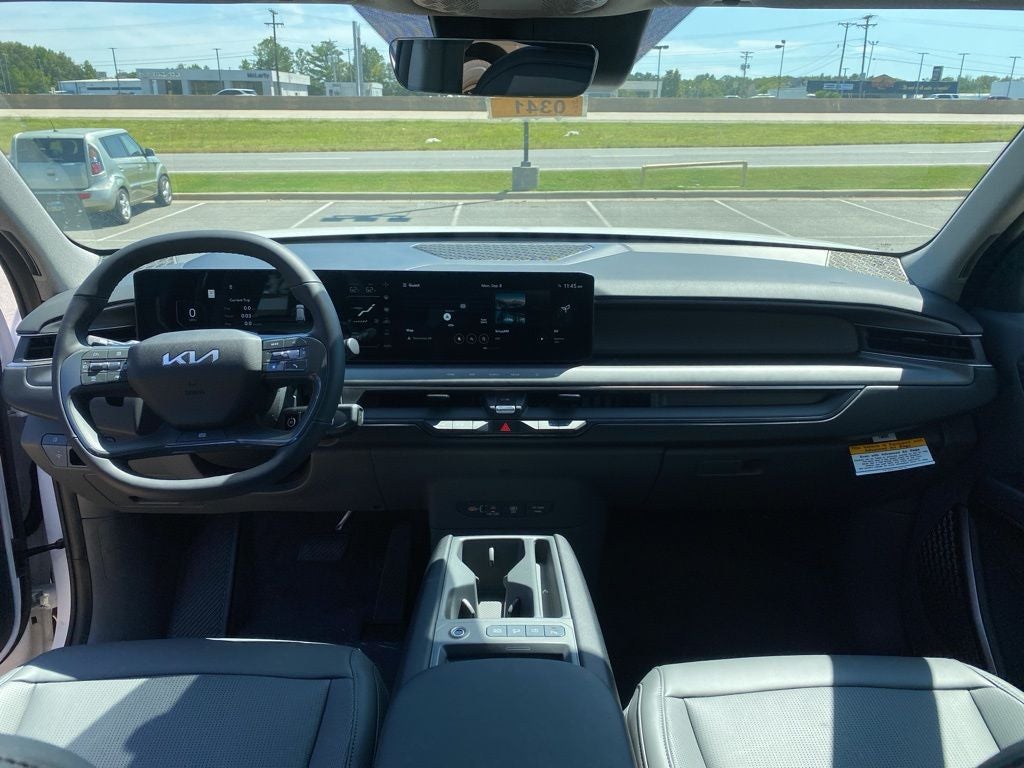 2026 Kia EV9 Light Long Range