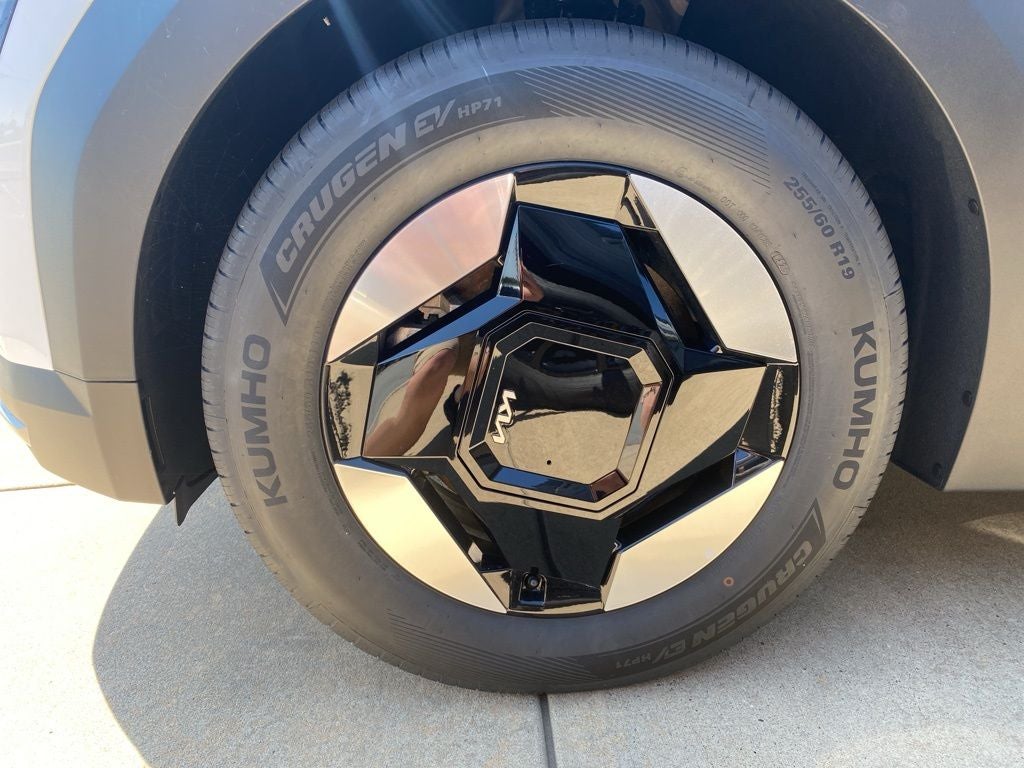 2026 Kia EV9 Light Long Range