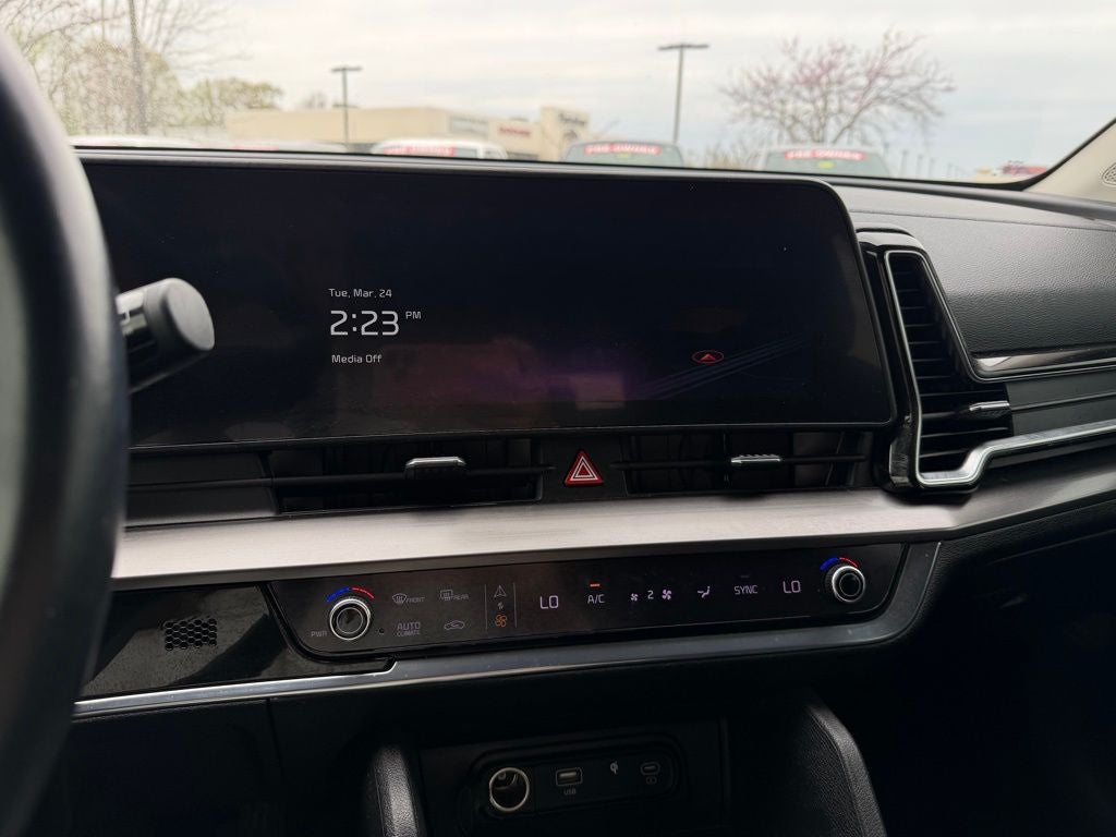 2023 Kia Sportage EX