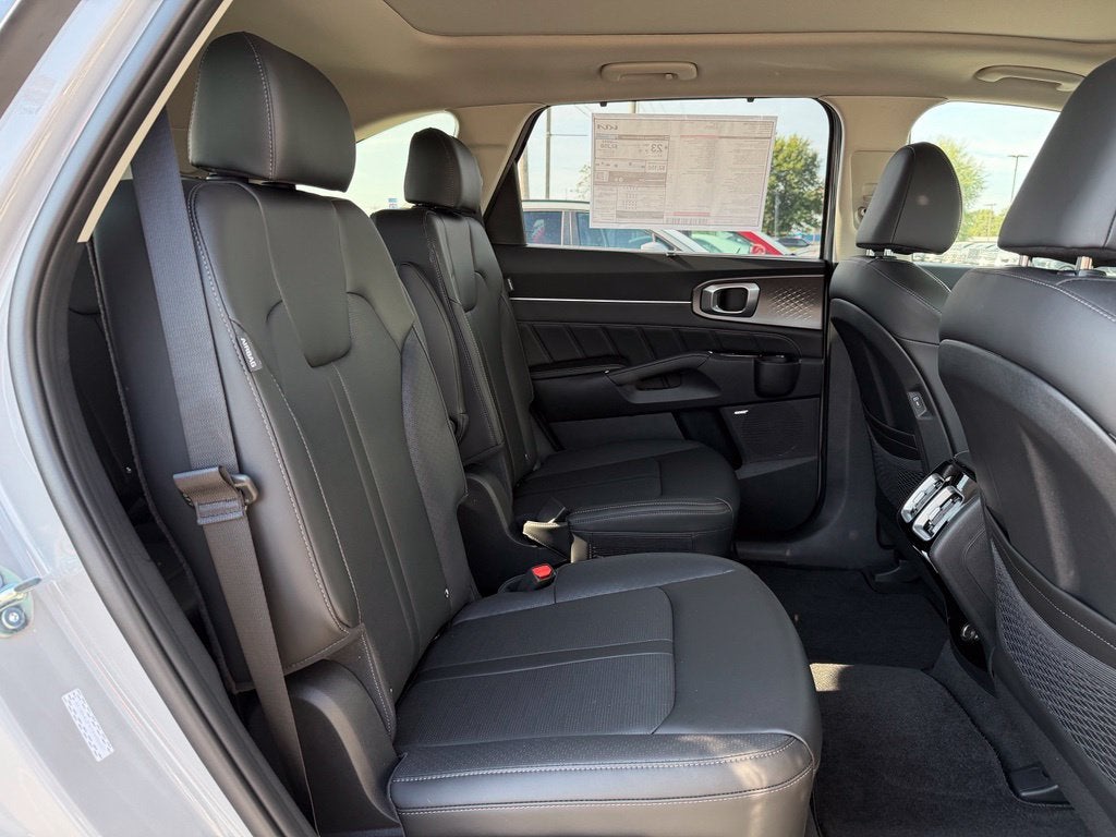 2026 Kia Sorento SX
