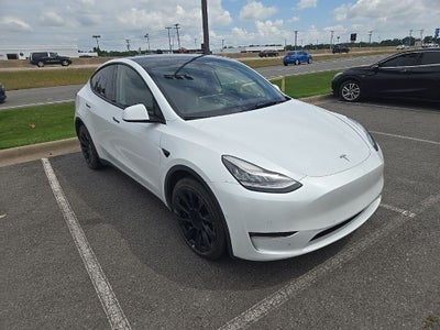 2022 Tesla Model Y Long Range