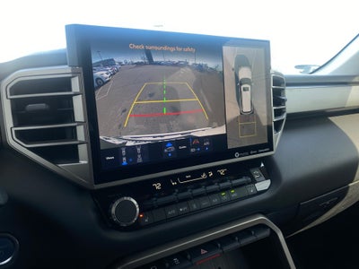 2024 Toyota Sequoia SR5