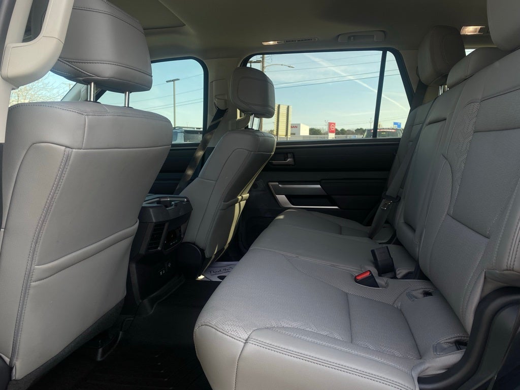 2024 Toyota Sequoia SR5