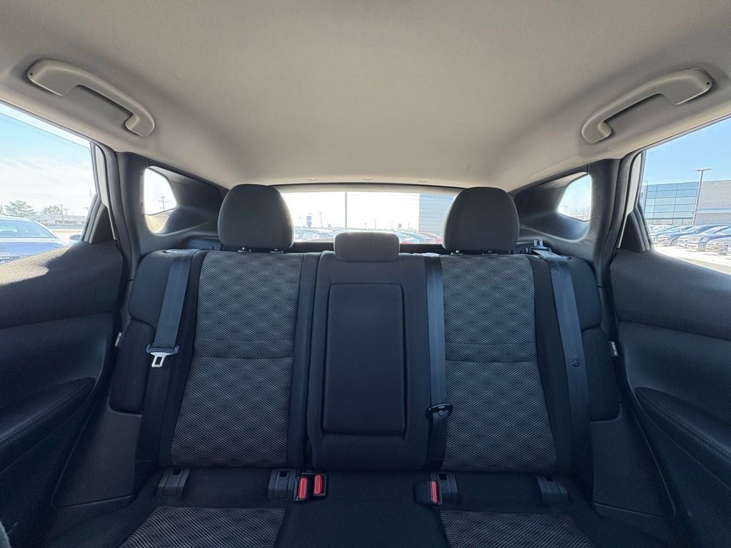 2022 Nissan Rogue Sport SV