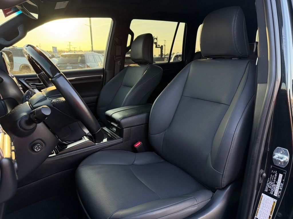 2023 Lexus GX 460